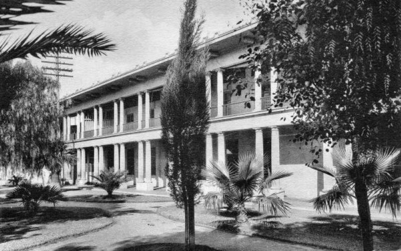 Street-side view of the former EL Garces Harvey House in Needles California